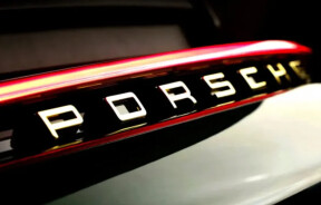 Porsche зазнала рекордних фінансових втрат і готується до завершення випуску класичних моделей