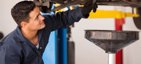 Когда действительно нужно менять масло в АКПП: почему рекомендациям производителей не всегда стоит доверять