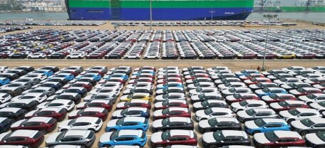 Заява Трампа про нові мита спричинила падіння акцій німецьких автовиробників