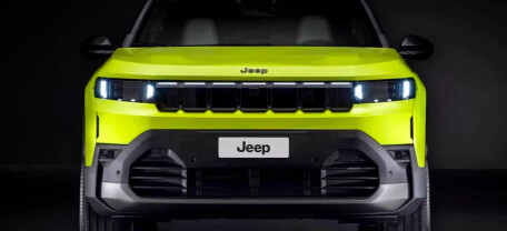 Новый Jeep Compass показали раньше запланированного: будет гибрид, плагин-гибрид и полностью электрическая версия
