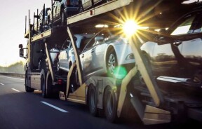 Найпопулярніші вживані авто жовтня 2025: Volkswagen знову лідирує, «Ланос» не здає позицій