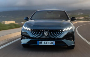 Оновлений Peugeot E-308 SW: більше автономності та нижча ціна — огляд електроуніверсала